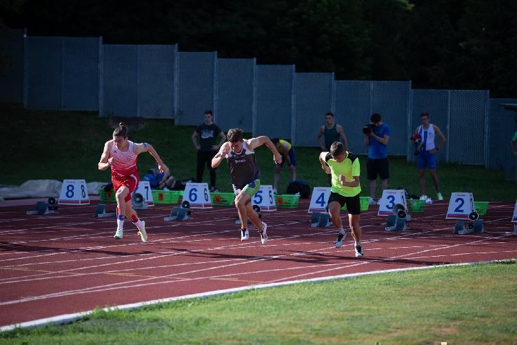 01657755956BPu-fe5416.jpg-atletskimiting-nm.si