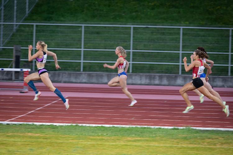 101657757411BPu-fe7046.jpg-atletskimiting-nm.si