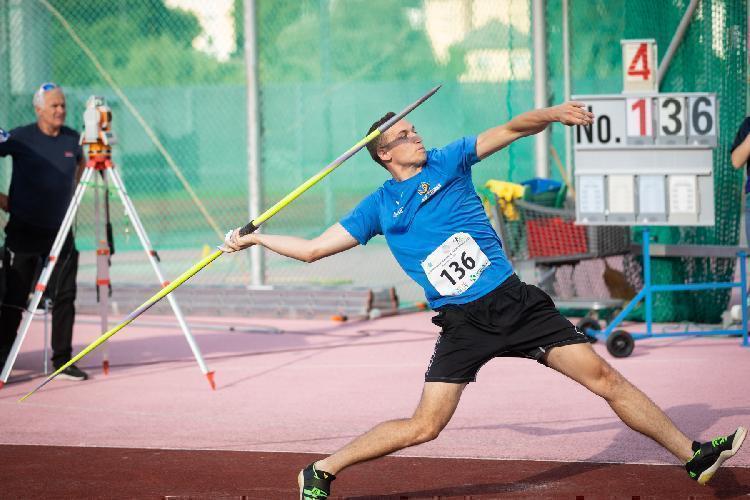 111688898634BPu-fm7378.jpg-atletskimiting-nm.si