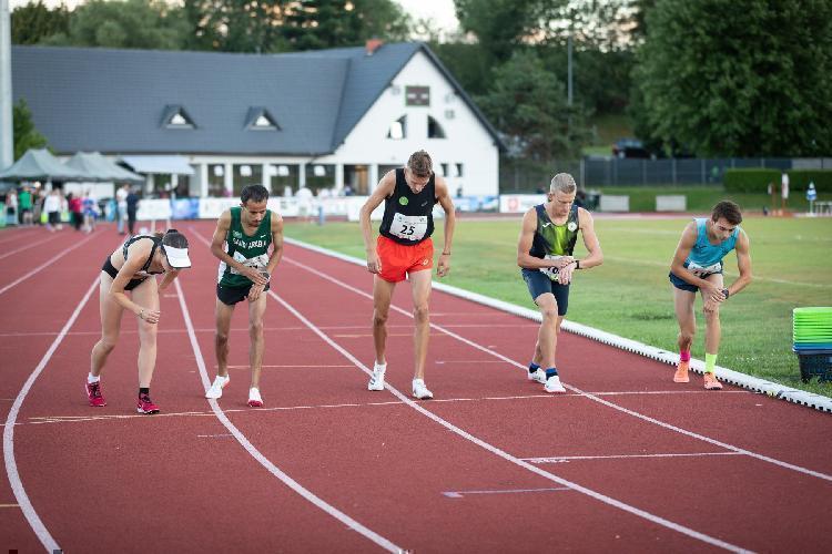 11657757379BPu-fe6780.jpg-atletskimiting-nm.si