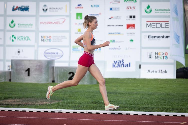 11689084865BPu-fm7988.jpg-atletskimiting-nm.si