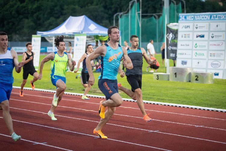 11689105863BPu-fm8639.jpg-atletskimiting-nm.si