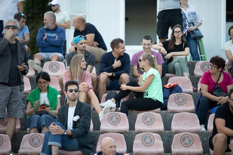 121657756787BPu-fe5807.jpg-atletskimiting-nm.si