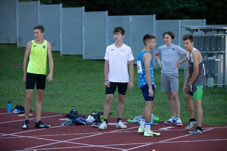 161657756523BPu-fe5519.jpg-atletskimiting-nm.si