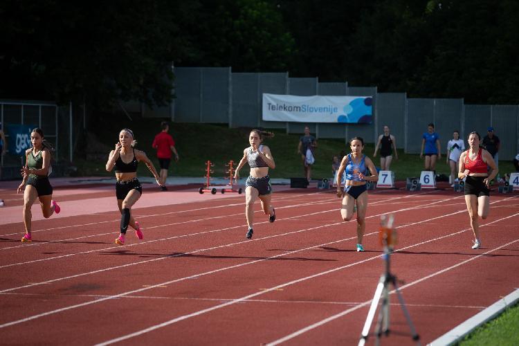 21688897328BPu-fm7057.jpg-atletskimiting-nm.si