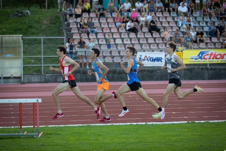 21689085968BPu-fm8086.jpg-atletskimiting-nm.si