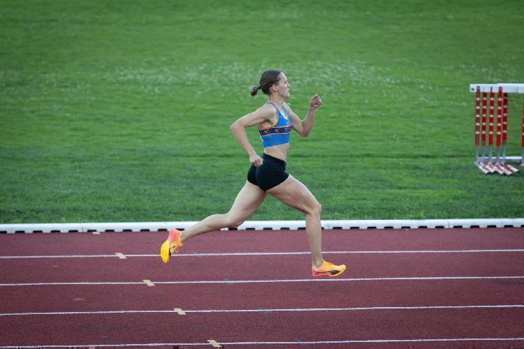 21689098388BPu-fm8284.jpg-atletskimiting-nm.si