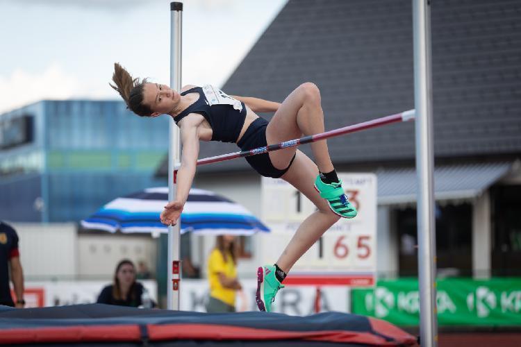 31688900236BPu-fm7555.jpg-atletskimiting-nm.si