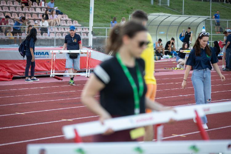 41688902681BPu-fm7766.jpg-atletskimiting-nm.si