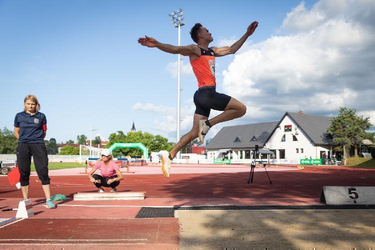 51688898238BPu-fm7280.jpg-atletskimiting-nm.si