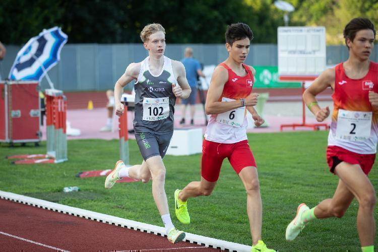 51689084979BPu-fm8045.jpg-atletskimiting-nm.si