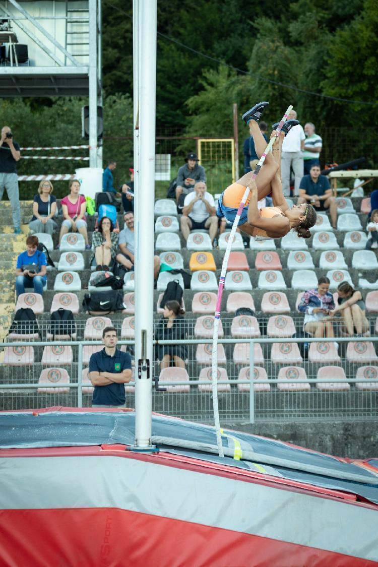 71657757335BPu-fe6696.jpg-atletskimiting-nm.si