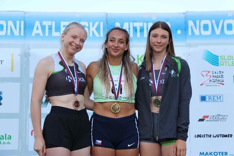 71688832526Foto08.jpg-atletskimiting-nm.si