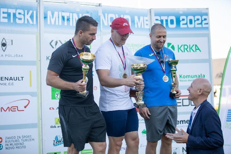 91657756958BPu-fe6064.jpg-atletskimiting-nm.si