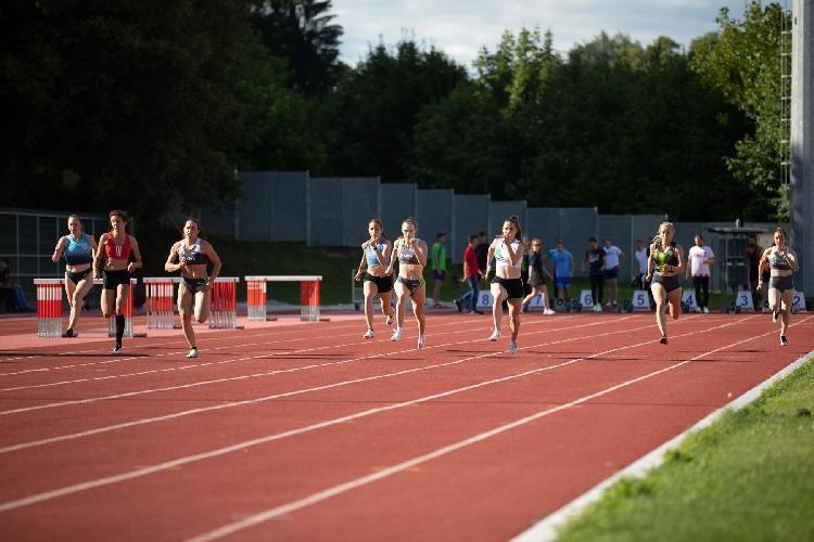 BPu-fe5318.jpg-atletskimiting-nm.si