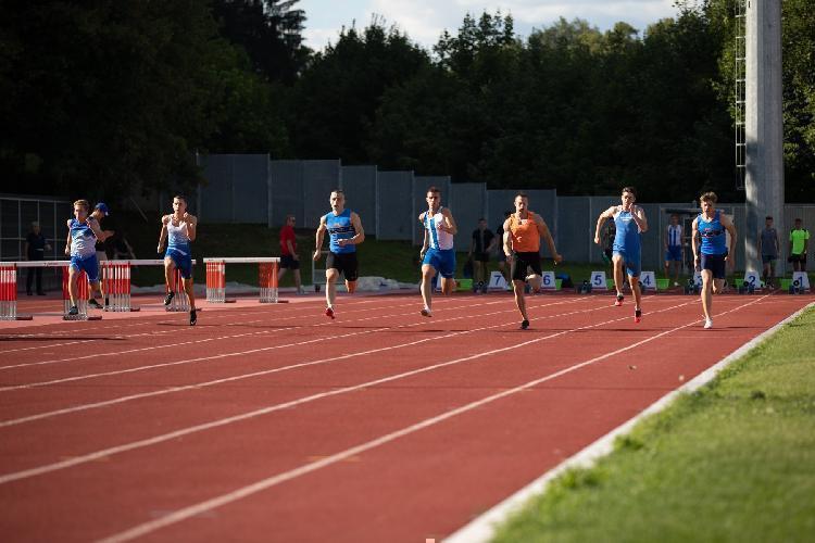 BPu-fe5389.jpg-atletskimiting-nm.si