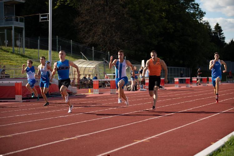 BPu-fe5395.jpg-atletskimiting-nm.si